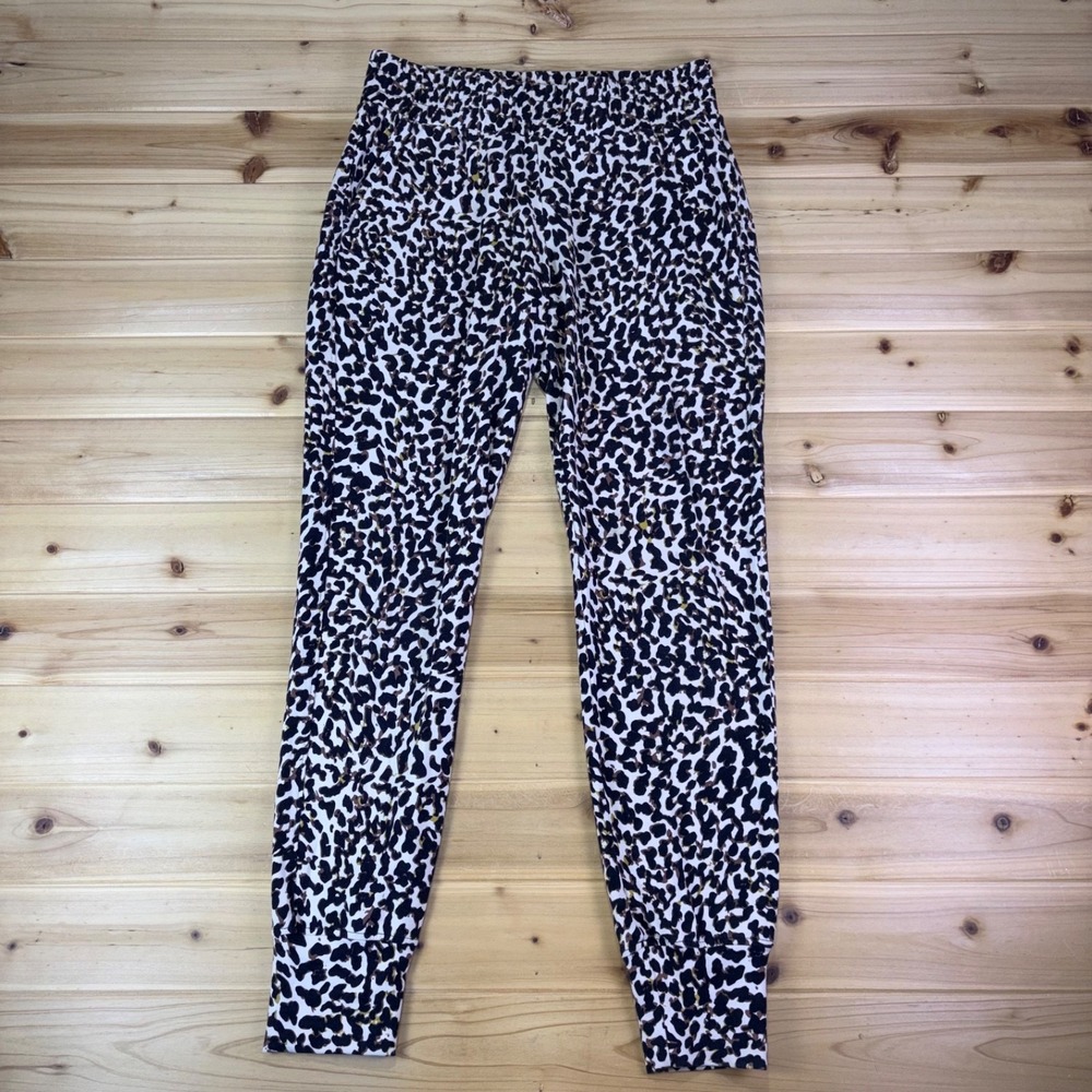 Cabi Pants Womens XS Brown Black and Cream Pivot Spotted Leopard Print Joggers